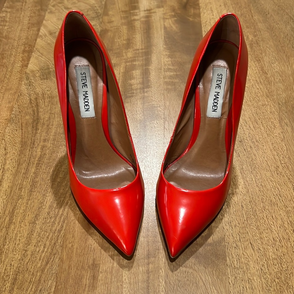Steve Madden Pumps